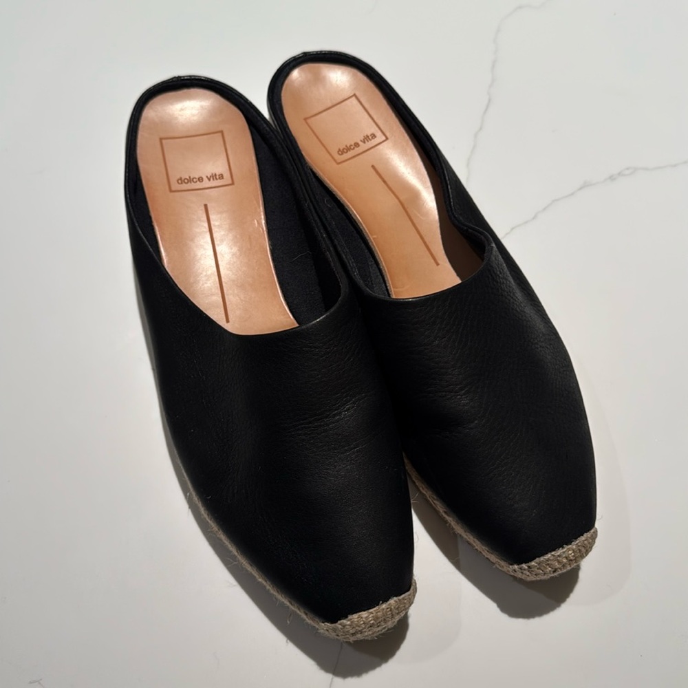 Black leather sandals